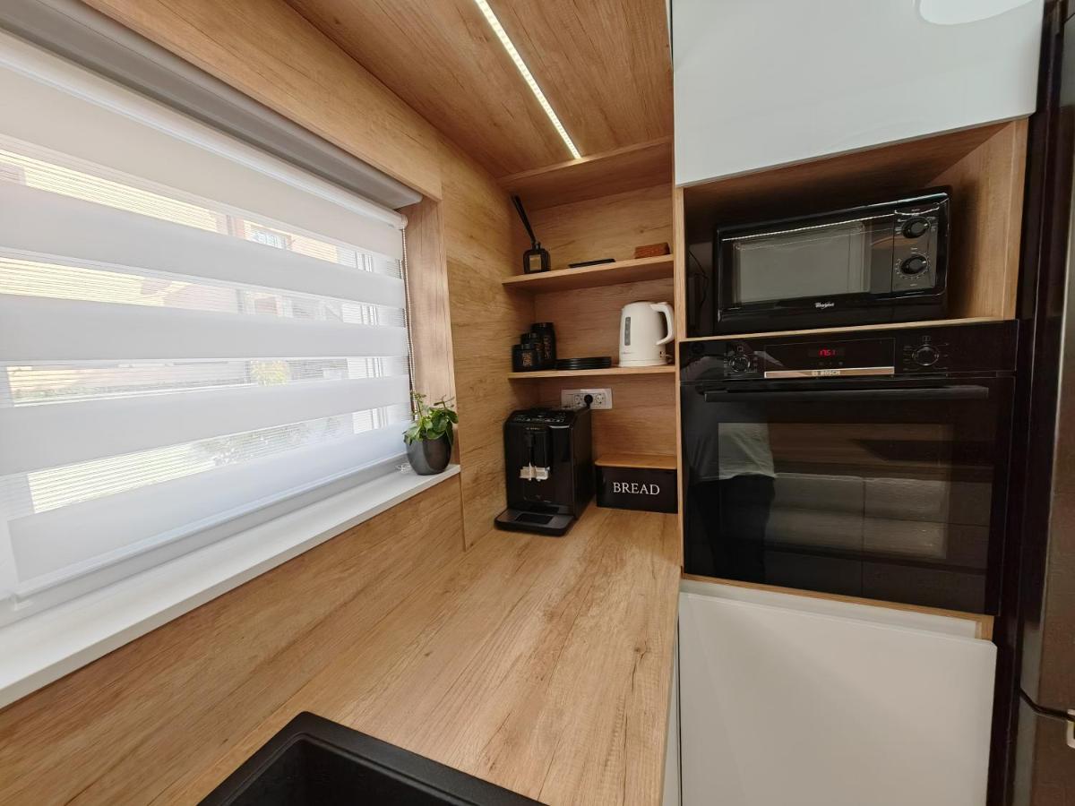 Luxury Nikoma With Heated Pool And Whirlpool Villa