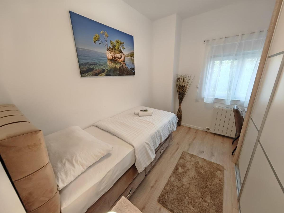 Villa Luxury Nikoma With Heated Pool And Whirlpool Dicmo