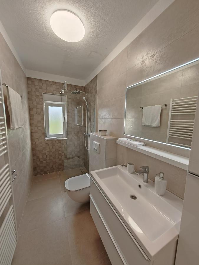 Luxury Nikoma With Heated Pool And Whirlpool Dicmo