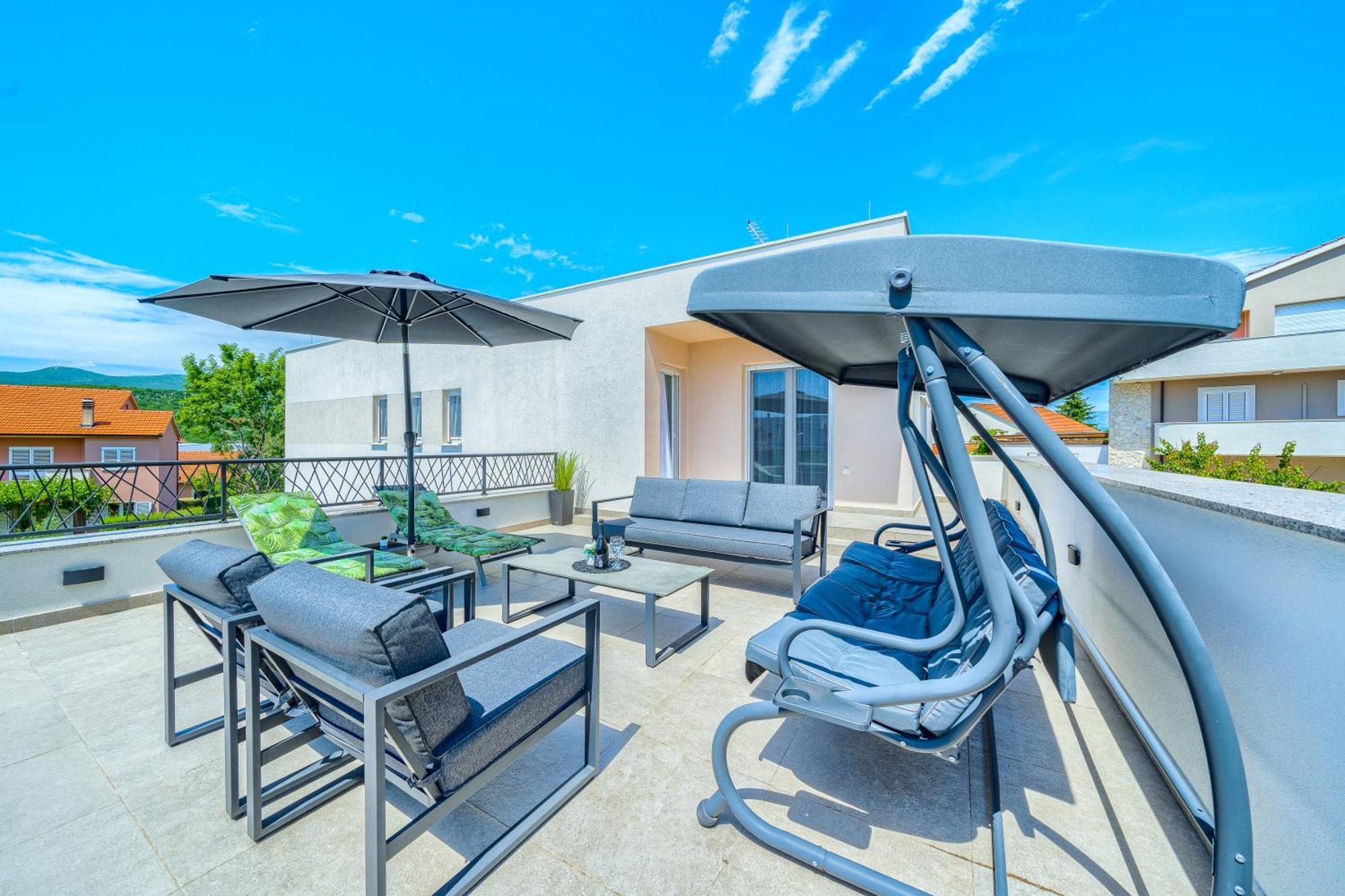 Villa Luxury Nikoma With Heated Pool And Whirlpool